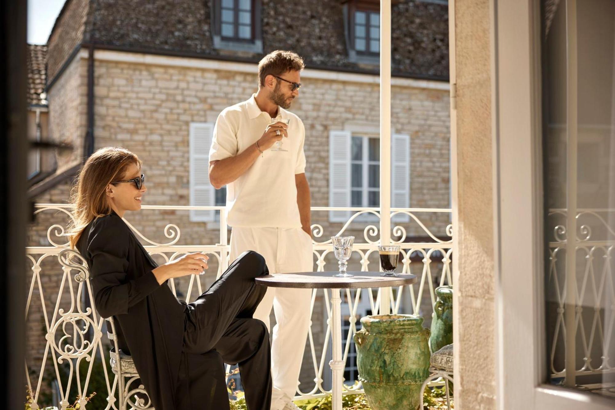 Como Le Montrachet Пюлиньи-Монраше Экстерьер фото